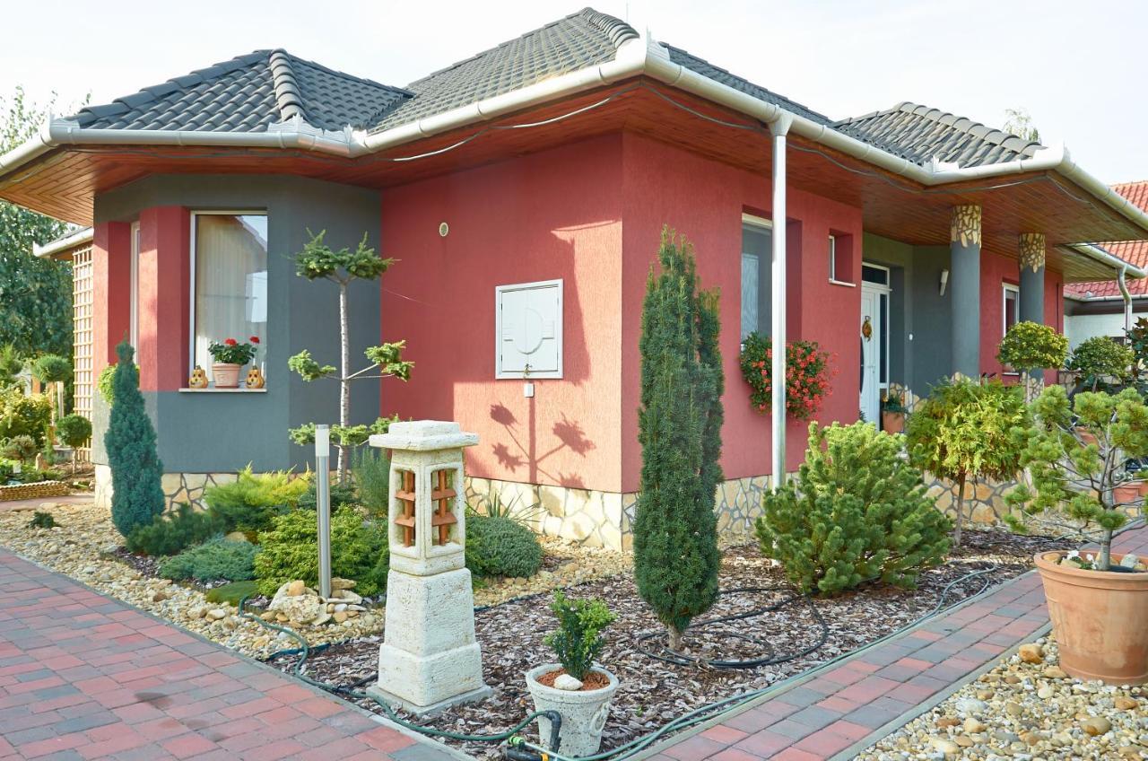 Homokhati Apartman Morahalom Exterior photo